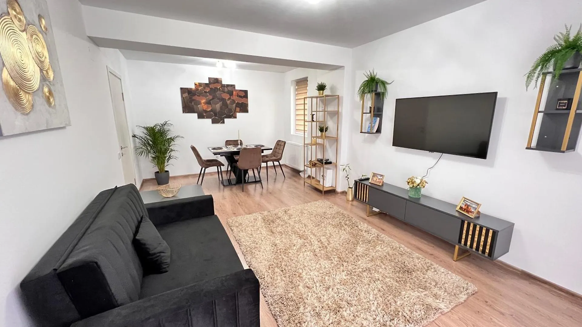 Sun Apartments Otopeni