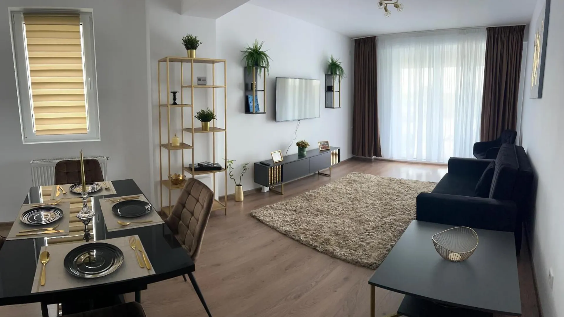 Sun Apartments Otopeni Bed & Breakfast